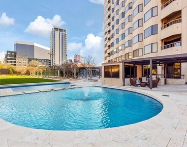 3030 Mckinney Avenue - Photo Thumbnail 27