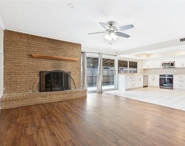 3401 High Plateau Drive - Photo Thumbnail 4