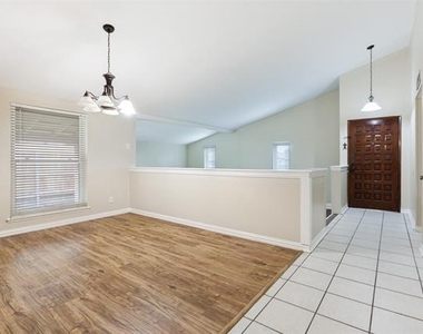 3401 High Plateau Drive - Photo Thumbnail 13