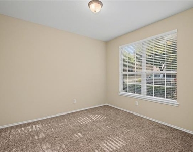 8401 Tribute Lane - Photo Thumbnail 4