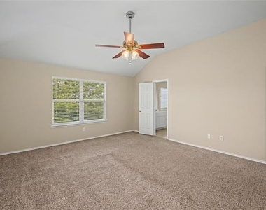 8401 Tribute Lane - Photo Thumbnail 13