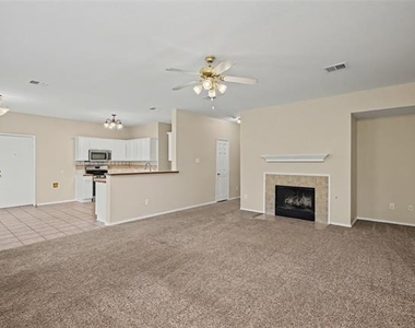 8401 Tribute Lane - Photo Thumbnail 7