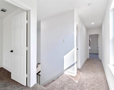 2113 Wright Street - Photo Thumbnail 10