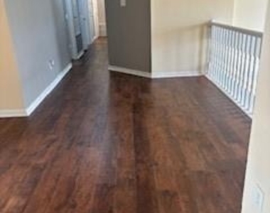 4205 Stone Haven Drive - Photo Thumbnail 3