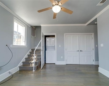 703 W Magnolia Avenue - Photo Thumbnail 13