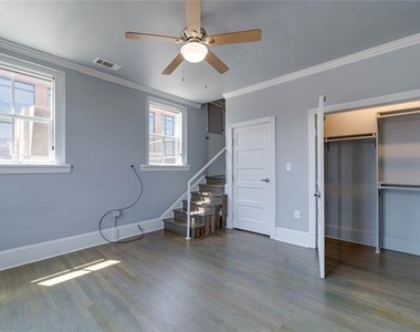 703 W Magnolia Avenue - Photo Thumbnail 14