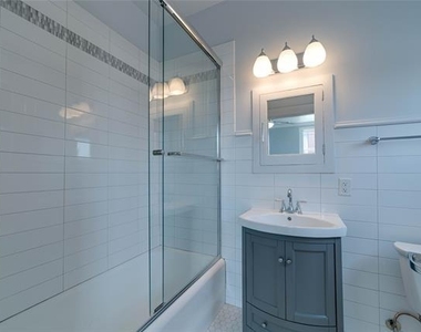 703 W Magnolia Avenue - Photo Thumbnail 15
