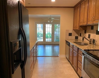 6949 Helsem Way - Photo Thumbnail 8