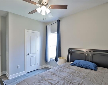 5433 Fallbrook Drive - Photo Thumbnail 17