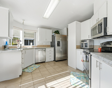 3016 Five Iron Drive - Photo Thumbnail 4