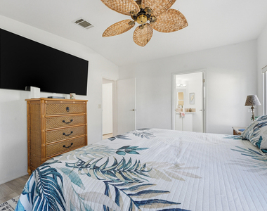 3016 Five Iron Drive - Photo Thumbnail 7