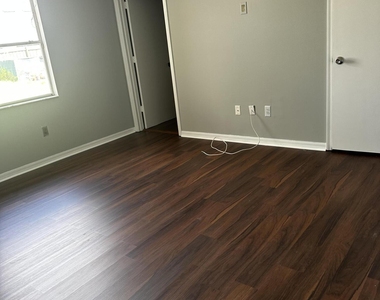1021 Sw Dubois Avenue - Photo Thumbnail 7