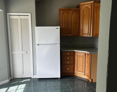 1021 Sw Dubois Avenue - Photo Thumbnail 5