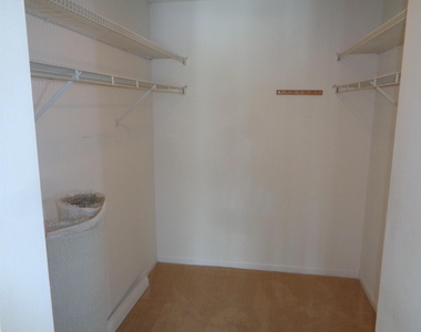 2512 Se Anchorage Cove - Photo Thumbnail 16