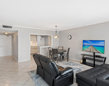 3800 Galt Ocean Drive - Photo Thumbnail 4