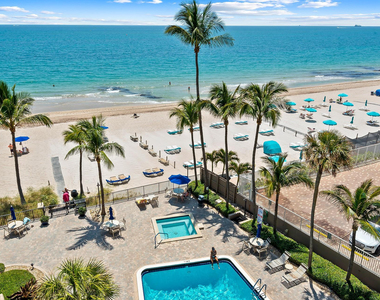 3800 Galt Ocean Drive - Photo Thumbnail 18