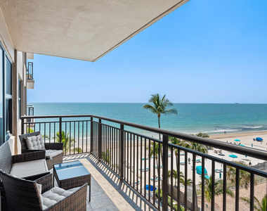 3800 Galt Ocean Drive - Photo Thumbnail 16