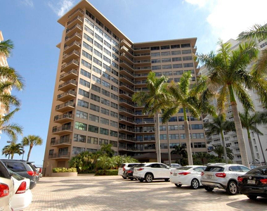 3800 Galt Ocean Drive - Photo Thumbnail 24