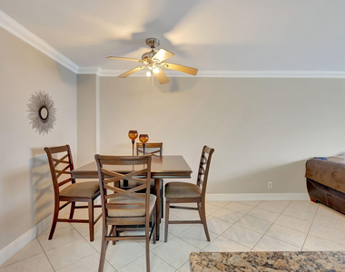 1913 S Ocean Drive - Photo Thumbnail 11
