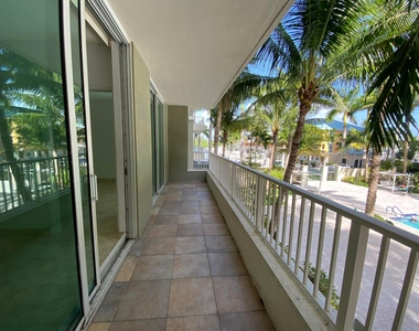 700 E Boynton Beach Boulevard - Photo Thumbnail 14