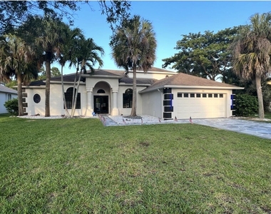 3081 Nw Windemere Drive - Photo Thumbnail 1