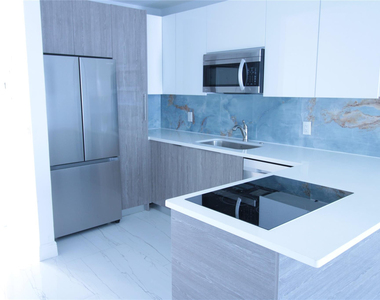 600 Layne Boulevard - Photo Thumbnail 2