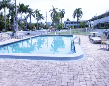 600 Layne Boulevard - Photo Thumbnail 11