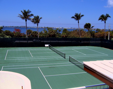 5070 N Ocean Drive - Photo Thumbnail 24