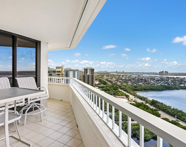 5070 N Ocean Drive - Photo Thumbnail 14