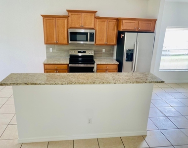 9312 Natures Way - Photo Thumbnail 6