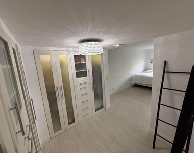 330 Se 20th Avenue - Photo Thumbnail 14