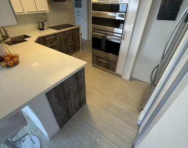 330 Se 20th Avenue - Photo Thumbnail 19
