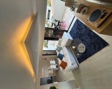 330 Se 20th Avenue - Photo Thumbnail 9