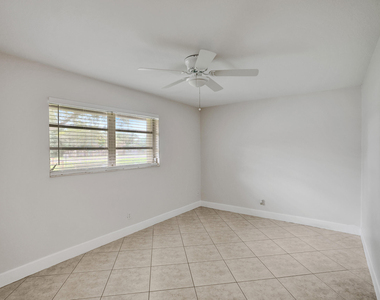 3747 E Valley Green Drive - Photo Thumbnail 18