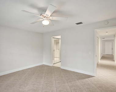 3747 E Valley Green Drive - Photo Thumbnail 23