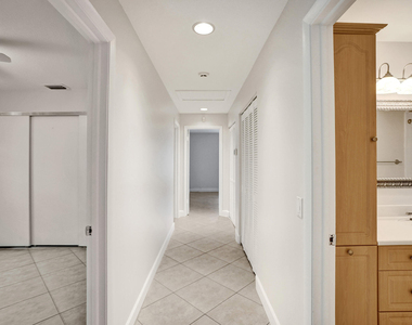 3747 E Valley Green Drive - Photo Thumbnail 13