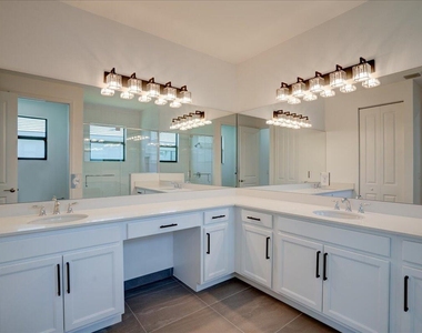 12474 Sw La Costa Street - Photo Thumbnail 25