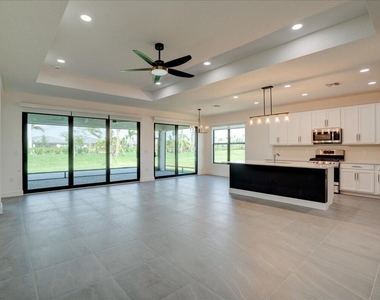 12474 Sw La Costa Street - Photo Thumbnail 14