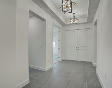 12474 Sw La Costa Street - Photo Thumbnail 2