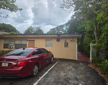 3800 Sw 2nd Court - Photo Thumbnail 1