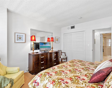 4010 Galt Ocean Drive - Photo Thumbnail 8