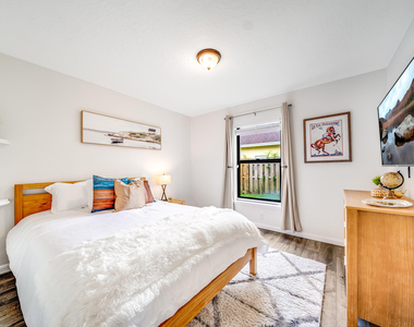 1637 Farmington Circle - Photo Thumbnail 23