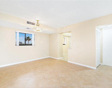 400 Ocean Trail Way - Photo Thumbnail 10