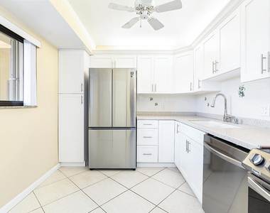 400 Ocean Trail Way - Photo Thumbnail 6