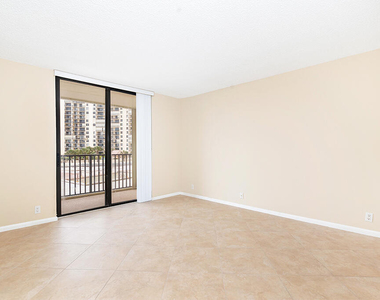 400 Ocean Trail Way - Photo Thumbnail 12
