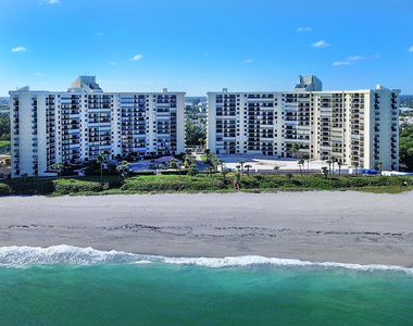 400 Ocean Trail Way - Photo Thumbnail 1