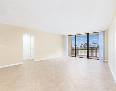 400 Ocean Trail Way - Photo Thumbnail 3