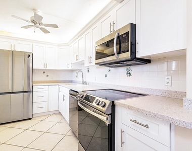 400 Ocean Trail Way - Photo Thumbnail 5