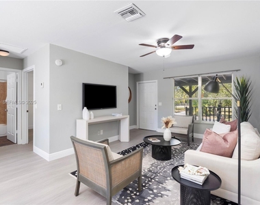 11448 N 68th St Street N - Photo Thumbnail 9