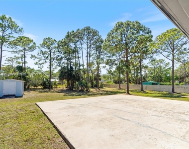 11448 N 68th St Street N - Photo Thumbnail 4